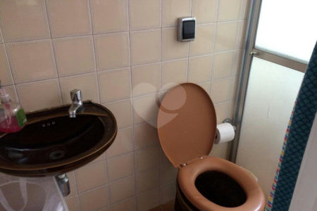 Sobrado à venda com 3 quartos, sendo 1 suíte,  em Brooklin Paulista, São Paulo, SP