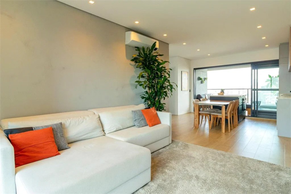 Apartamento à venda com 3 quartos, sendo 2 suítes, em Pinheiros, São Paulo, SP