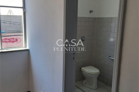 Apartamento à venda com 2 quartos, sendo 1 suíte, no Centro, Sorocaba, SP