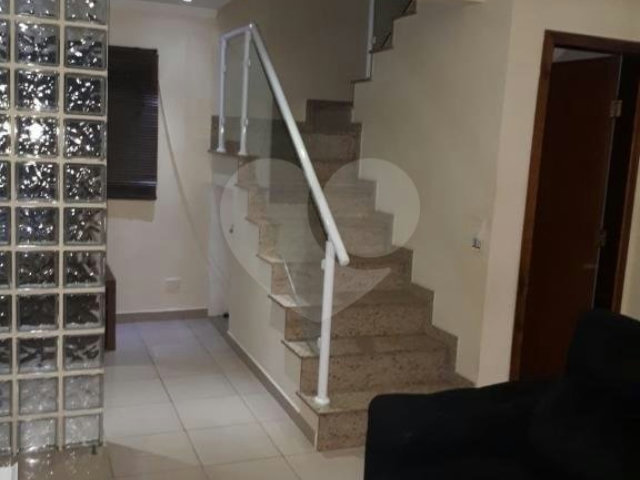 Sobrado à venda com 3 quartos, sendo 1 suíte,  em Tremembé, São Paulo, SP