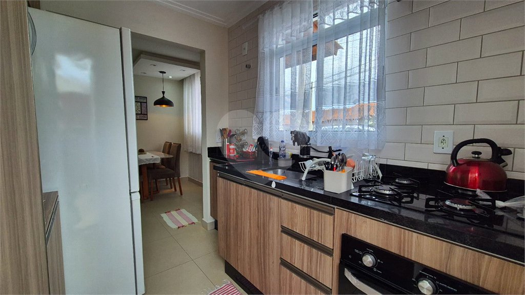 Casa à venda com 2 quartos no condomínio Residencial Estoril, Sorocaba - SP