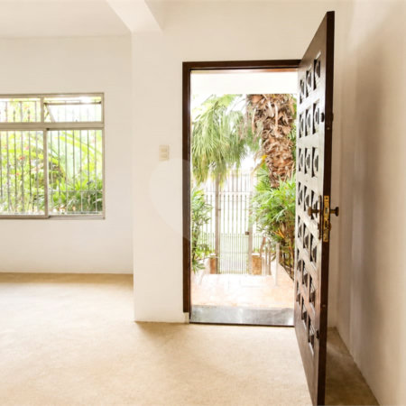Casa Térrea à venda com 3 quartos, sendo 2 suítes, em Vila Albertina, São Paulo, SP