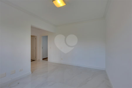 Apartamento à venda com 4 suítes em Jardim Marajoara, São Paulo, SP