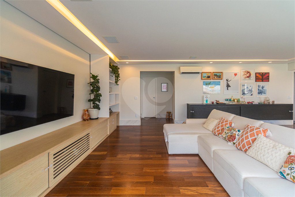 Apartamento à venda com 4 suítes em Brooklin, São Paulo, SP