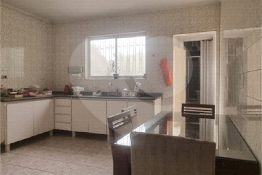 Sobrado à venda com 3 quartos em Vila Gustavo, São Paulo, SP