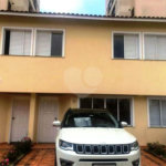 Casa à venda com 3 quartos, sendo 1 suíte, no condomínio Vila das Macieiras, São Paulo - SP