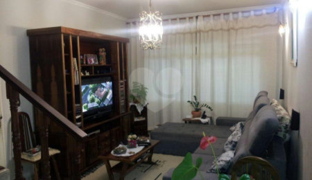 Sobrado à venda com 3 quartos, sendo 1 suíte,  em Horto Florestal, São Paulo, SP