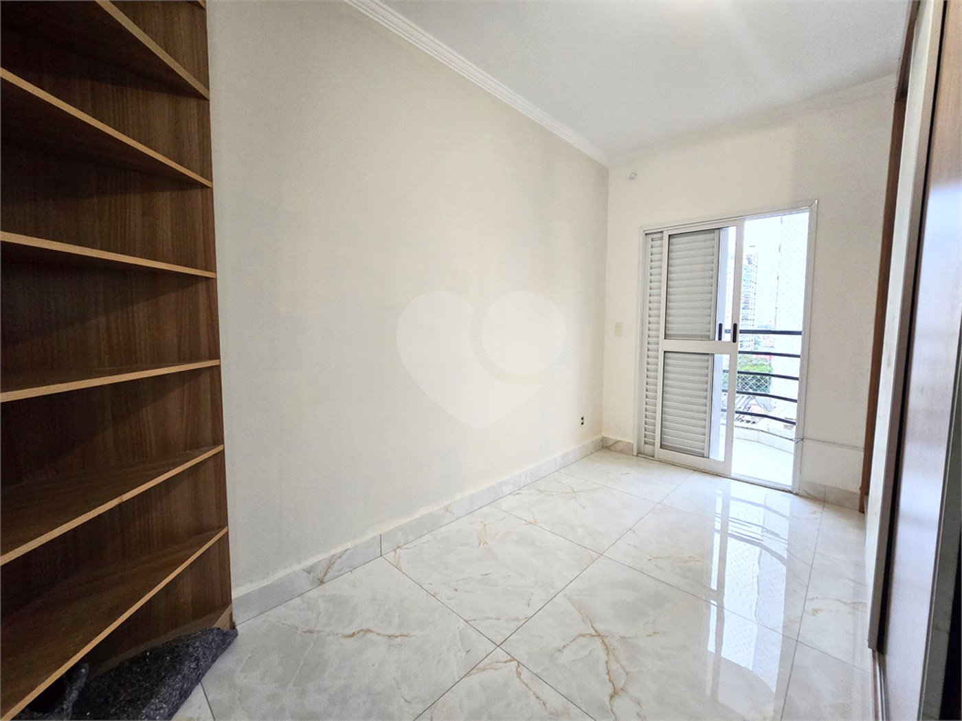 Apartamento à venda com 3 quartos, sendo 1 suíte,  em Jardim Judith, Sorocaba, SP