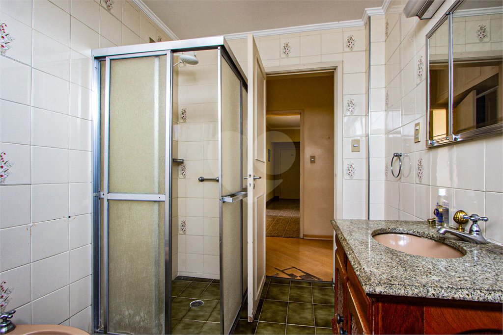 Apartamento à venda com 3 quartos, sendo 1 suíte, em Pinheiros, São Paulo, SP