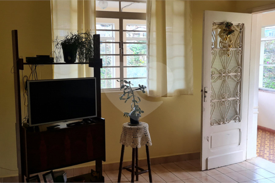 Casa à venda com 3 quartos no Centro, Mairiporã, SP