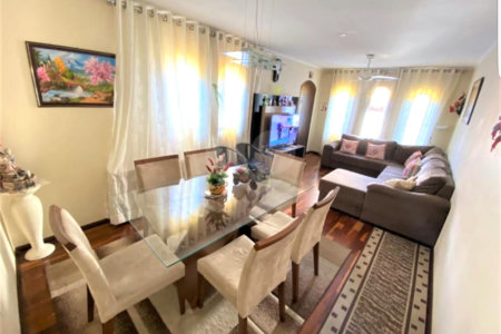Sobrado à venda com 4 quartos, sendo 1 suíte, em Vila Mazzei, São Paulo, SP