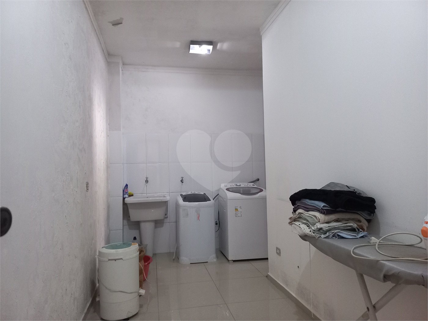 Casa à venda com 3 suítes em Parque Monte Alegre, Taboão da Serra, SP