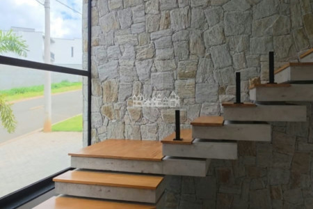 Casa à venda com 4 quartos, sendo 3 suítes, em Nova Gardênia, Atibaia, SP
