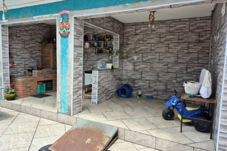 Sobrado à venda com 3 quartos, sendo 1 suíte, em Jardim Modelo, Suzano, SP