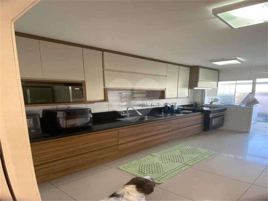 Casa à venda com 3 quartos, sendo 1 suíte, no condomínio Residencial Green Village, Indaiatuba - SP