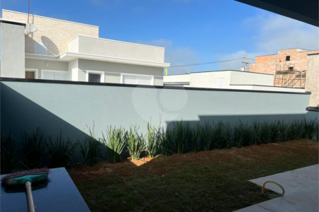 Casa à venda com 3 quartos, sendo 1 suíte, no condomínio Phytos, Itupeva - SP