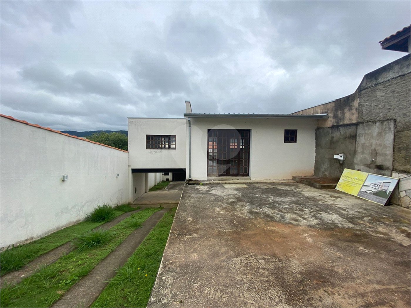 Casa à venda com 4 suítes em Vila Suissa, Mogi das Cruzes, SP