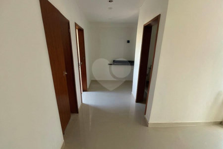 Casa à venda com 2 quartos, sendo 1 suíte, no condomínio Residencial João Turra, São Paulo - SP
