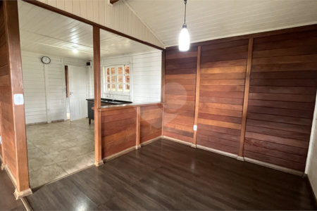 Casa Térrea para alugar com 3 quartos, sendo 1 suíte, em Jardim Estância Brasil, Atibaia, SP