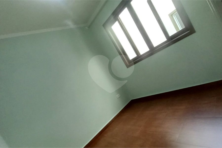 Sobrado à venda com 4 quartos, sendo 2 suítes, em Tremembé, São Paulo, SP