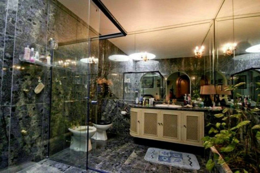 Casa à venda ou para alugar com 5 suítes em Jardim São Bento, São Paulo, SP