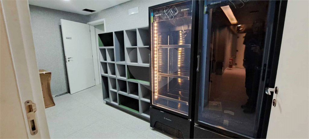 Apartamento à venda com 2 suítes em Indianópolis, São Paulo, SP