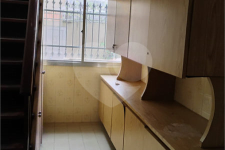 Sobrado à venda com 3 quartos, sendo 1 suíte,  em Jardim Jabaquara, São Paulo, SP