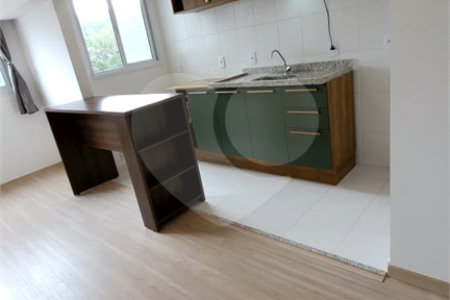 Apartamento à venda com 3 quartos, sendo 1 suíte, em Parque Santana, Mogi das Cruzes, SP