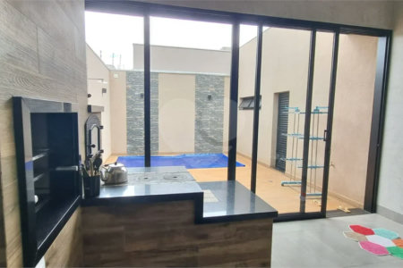Casa à venda com 3 quartos, sendo 1 suíte, no condomínio Villas Mabel, Ribeirão Preto - SP