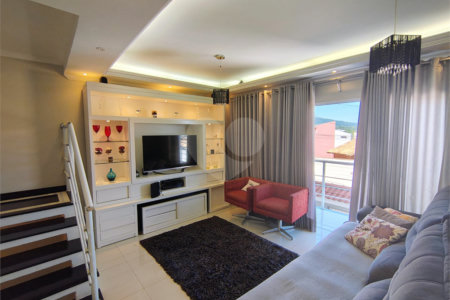 Casa à venda com 3 quartos, sendo 1 suíte,  em Horto Santo Antonio, Jundiaí, SP