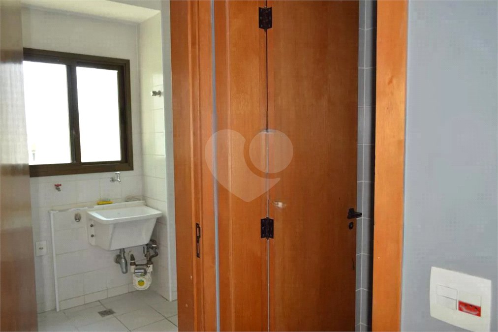 Apartamento à venda com 3 quartos, sendo 1 suíte, em Jardim Vila Mariana, São Paulo, SP