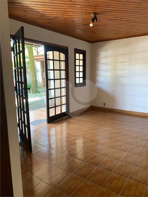 Casa à venda com 3 quartos em Horto Florestal, São Paulo, SP