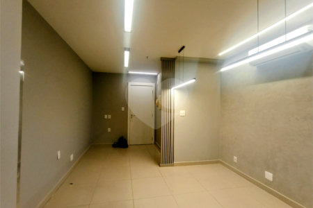 Sala para alugar em Del Castilho, Rio de Janeiro, RJ