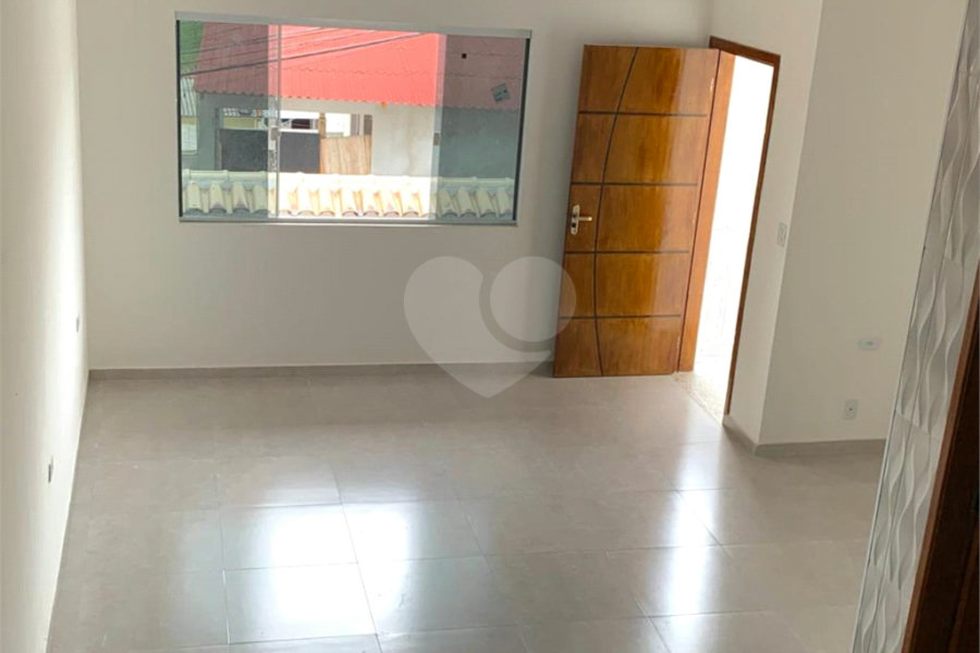 Sobrado à venda com 3 quartos, sendo 1 suíte, em Tremembé, São Paulo, SP