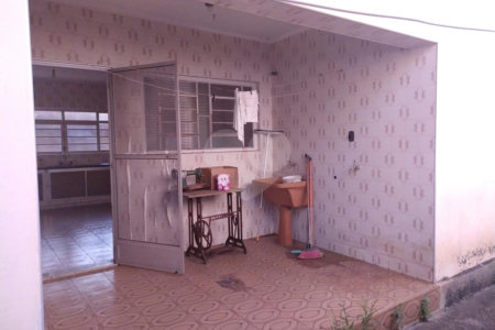 Casa à venda com 2 quartos no Centro, Vinhedo, SP
