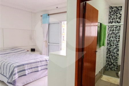 Sobrado à venda com 3 quartos, sendo 1 suíte,  em Jardim Leocádia, Sorocaba, SP