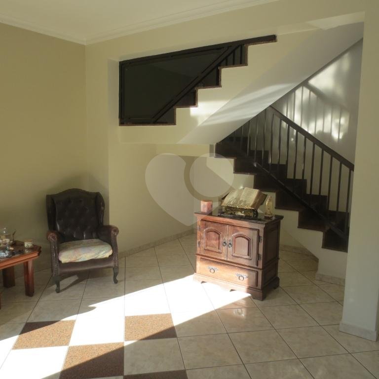 Sobrado à venda com 4 quartos, sendo 1 suíte, em Cambuci, São Paulo, SP