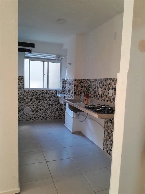 Apartamento à venda com 2 quartos em Jardim Arpoador, São Paulo, SP