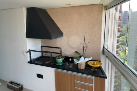 Apartamento à venda com 4 suítes em Morumbi, São Paulo, SP