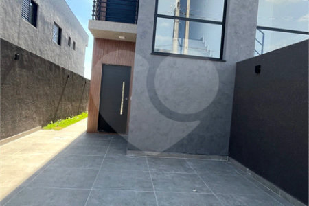 Sobrado para alugar com 3 quartos, sendo 1 suíte, em Vila Petrópolis, Atibaia, SP