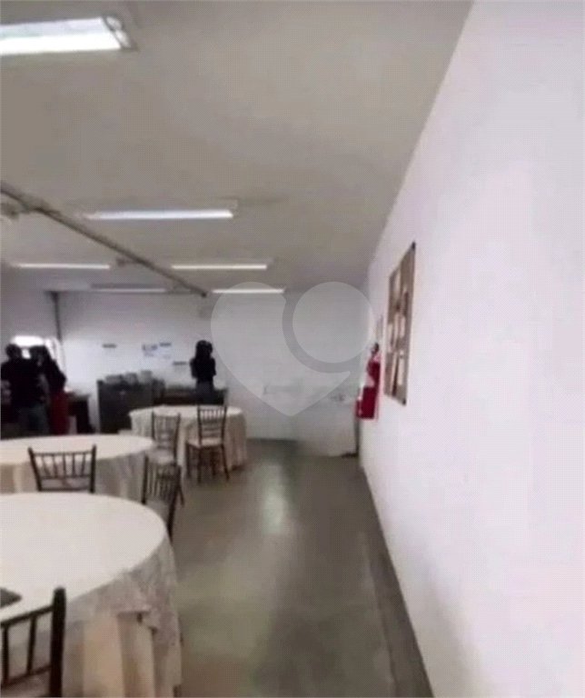 Galpão à venda ou para alugar com 4 suítes em Jardim Caravelas, São Paulo, SP