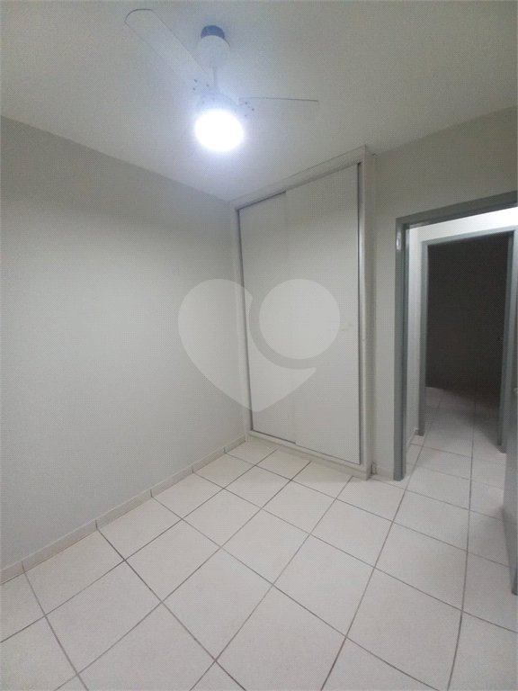 Casa à venda com 3 quartos, sendo 1 suíte, no condomínio Terra Nova, Várzea Grande - MT