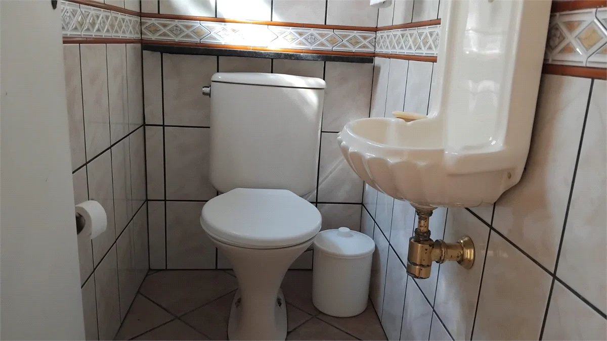 Sobrado à venda com 3 quartos, sendo 1 suíte, em Jardim Bonfiglioli, São Paulo, SP