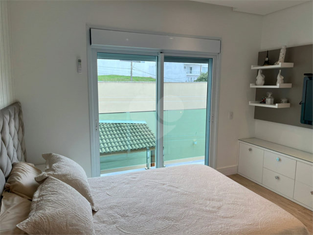 Casa à venda com 5 suítes no condomínio Mirante do Horto, São Paulo - SP