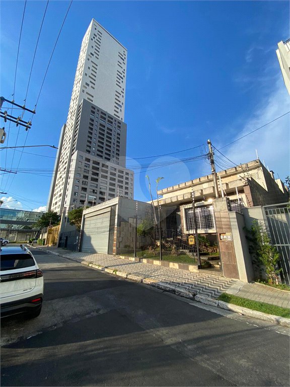 Terreno à venda com 1 suíte em Cidade Mãe do Céu, São Paulo, SP