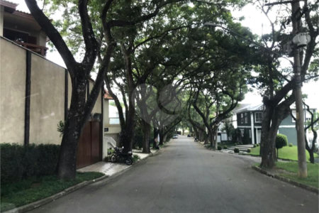Casa à venda com 4 suítes no condomínio Residencial Morumbi, São Paulo - SP
