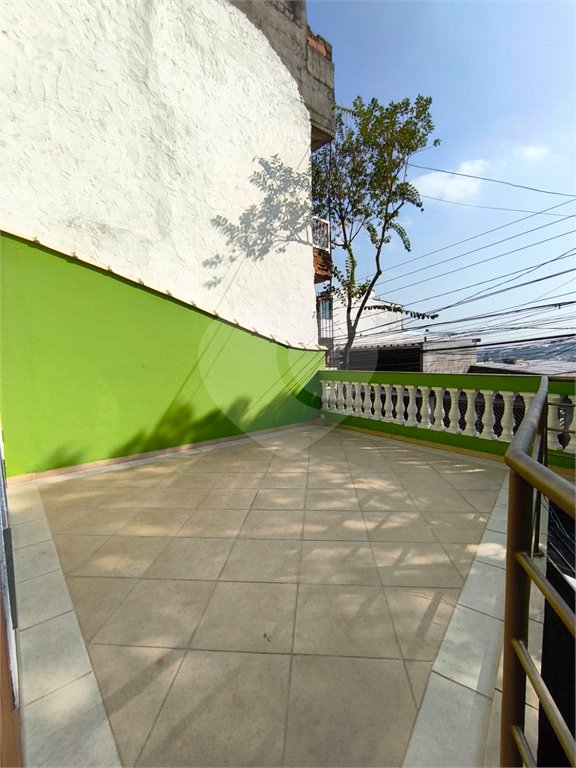 Sobrado à venda com 3 quartos, sendo 1 suíte, em Vila Albertina, São Paulo, SP