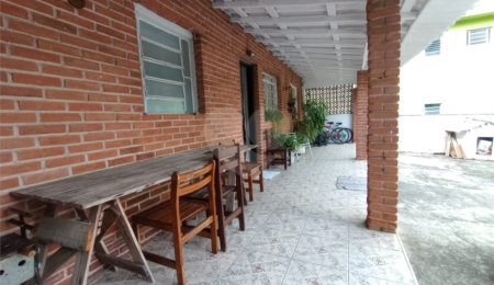 Casa Térrea à venda com 3 quartos, sendo 1 suíte,  em Jardim São Luís, São Paulo, SP