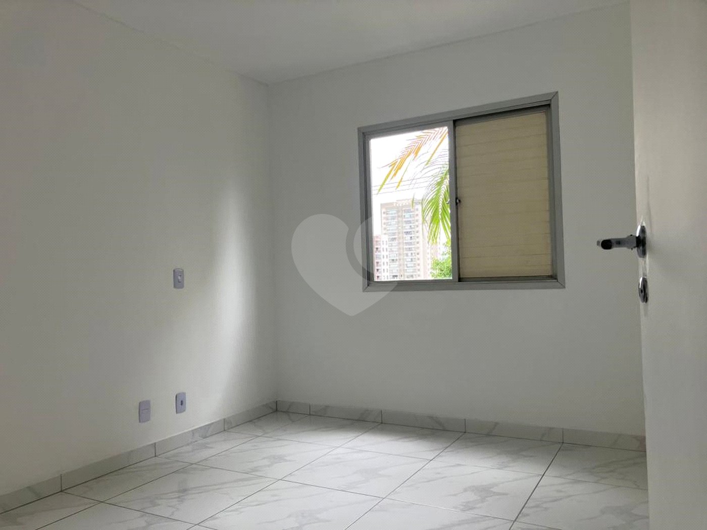 Apartamento à venda com 3 quartos, sendo 1 suíte,  em Santa Teresinha, São Paulo, SP
