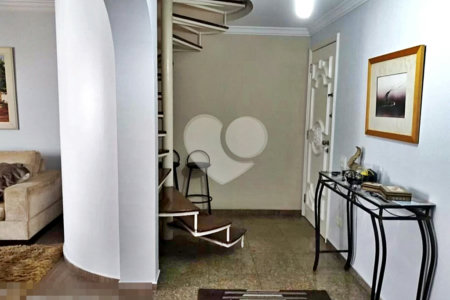 Triplex à venda com 4 quartos, sendo 1 suíte, em Santana, São Paulo, SP